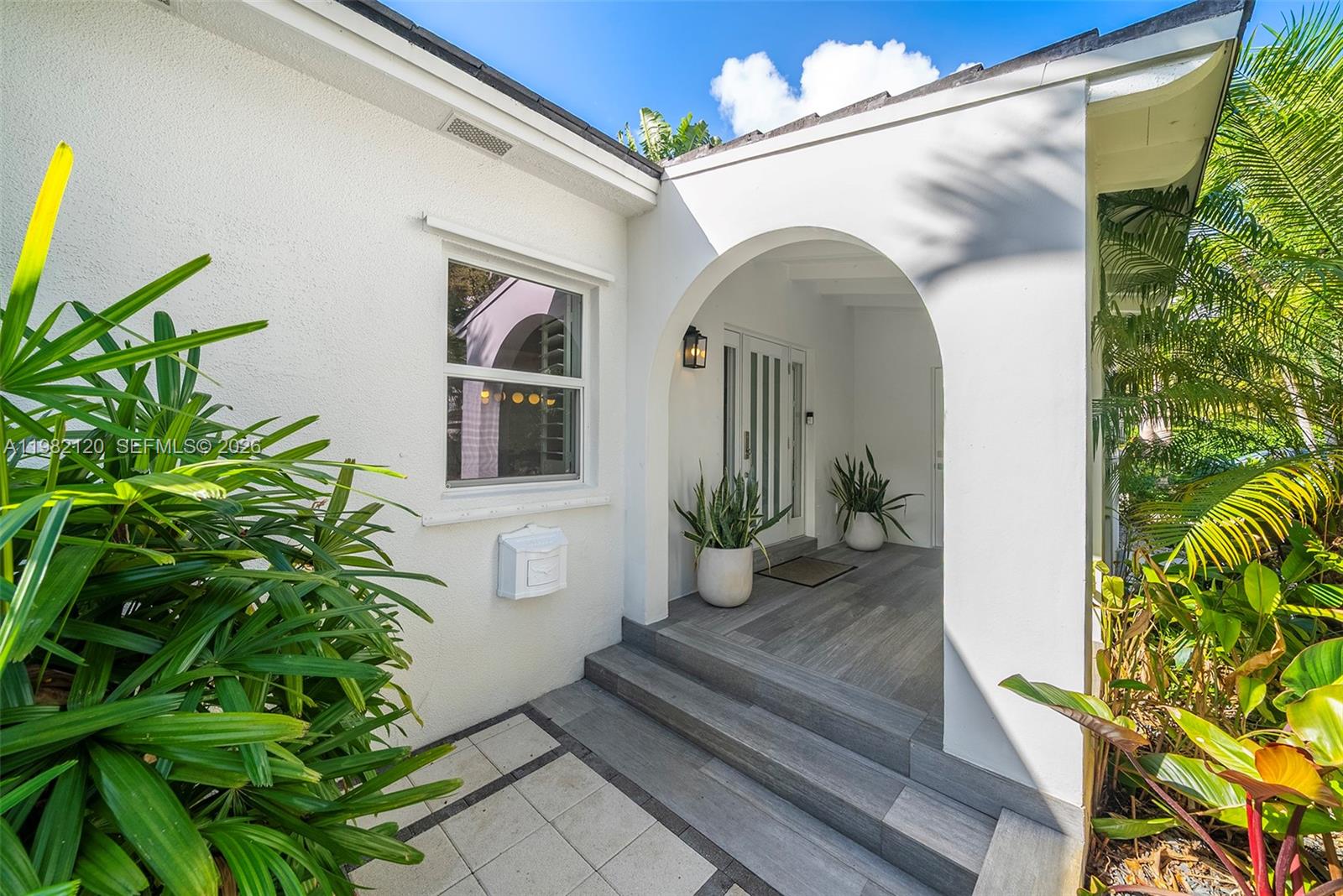 14 San Sebastian Ave Coral Gables, FL 33134