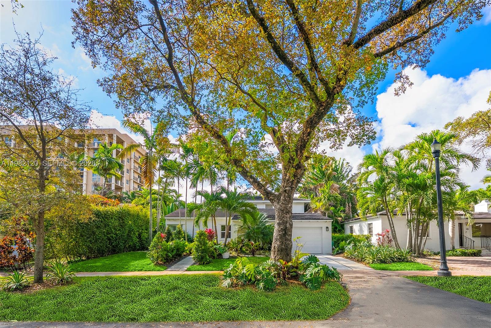 14 San Sebastian Ave Coral Gables, FL 33134