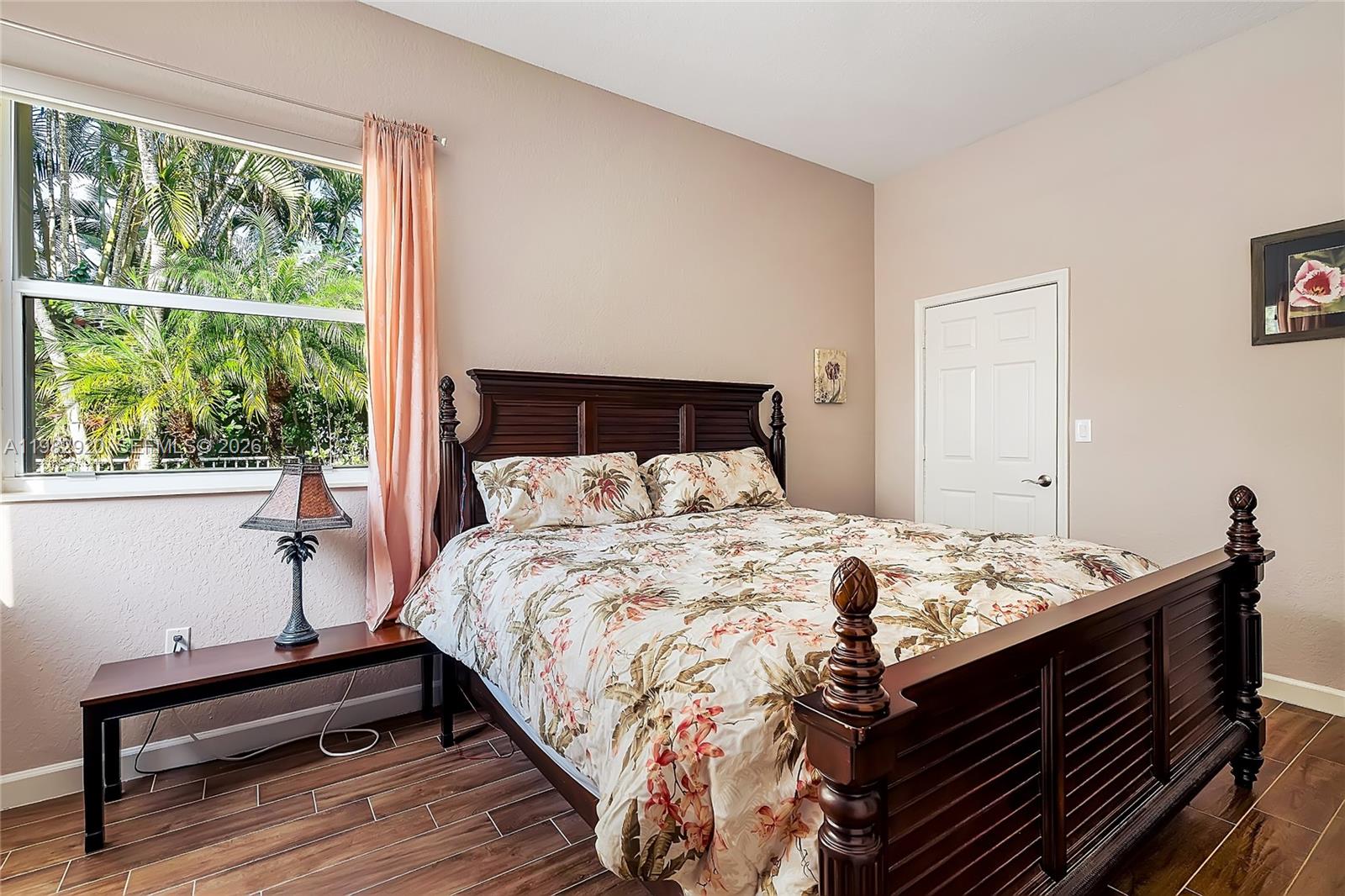 838 NW 123rd Dr Coral Springs, FL 33071