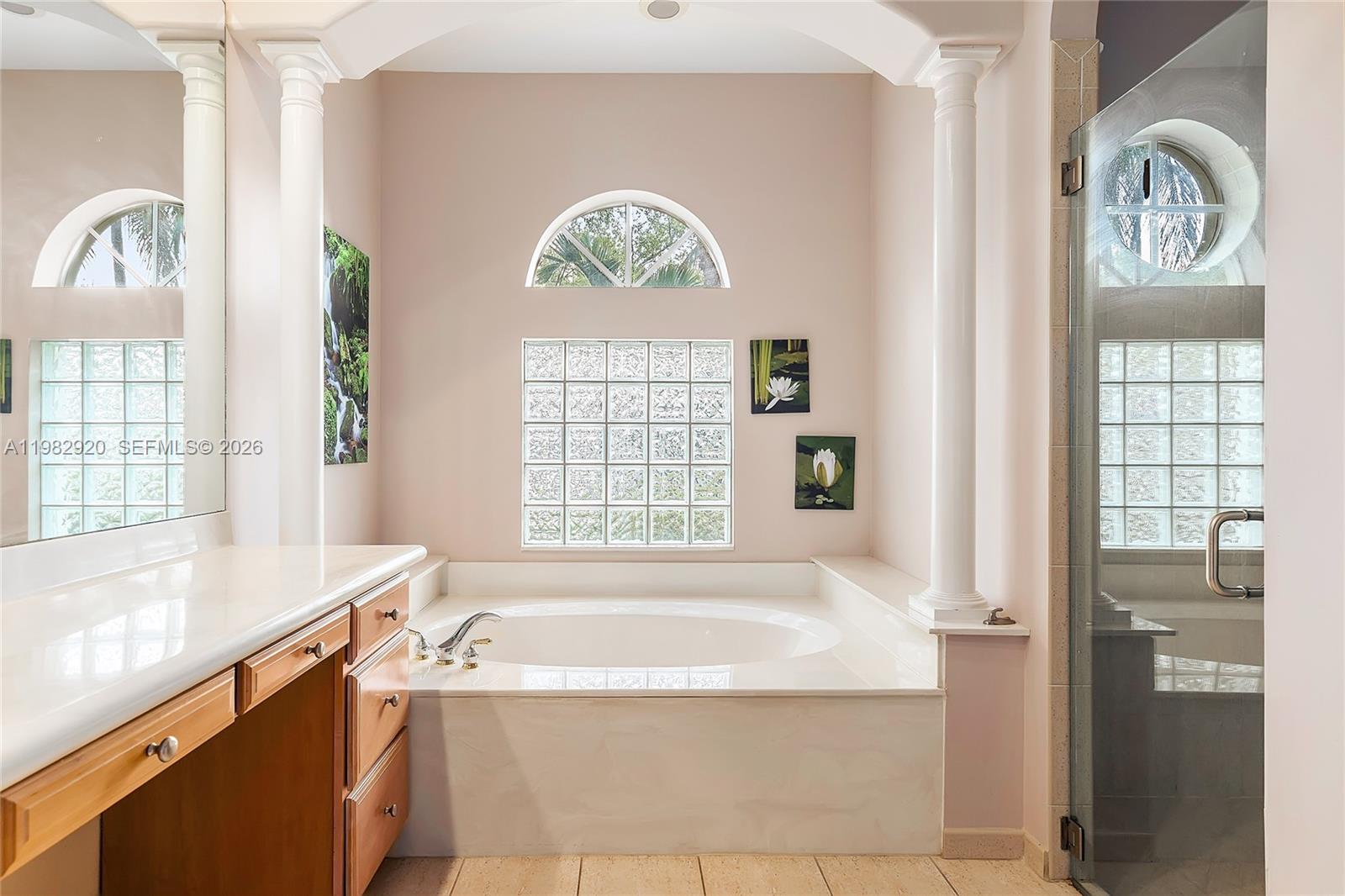 838 NW 123rd Dr Coral Springs, FL 33071