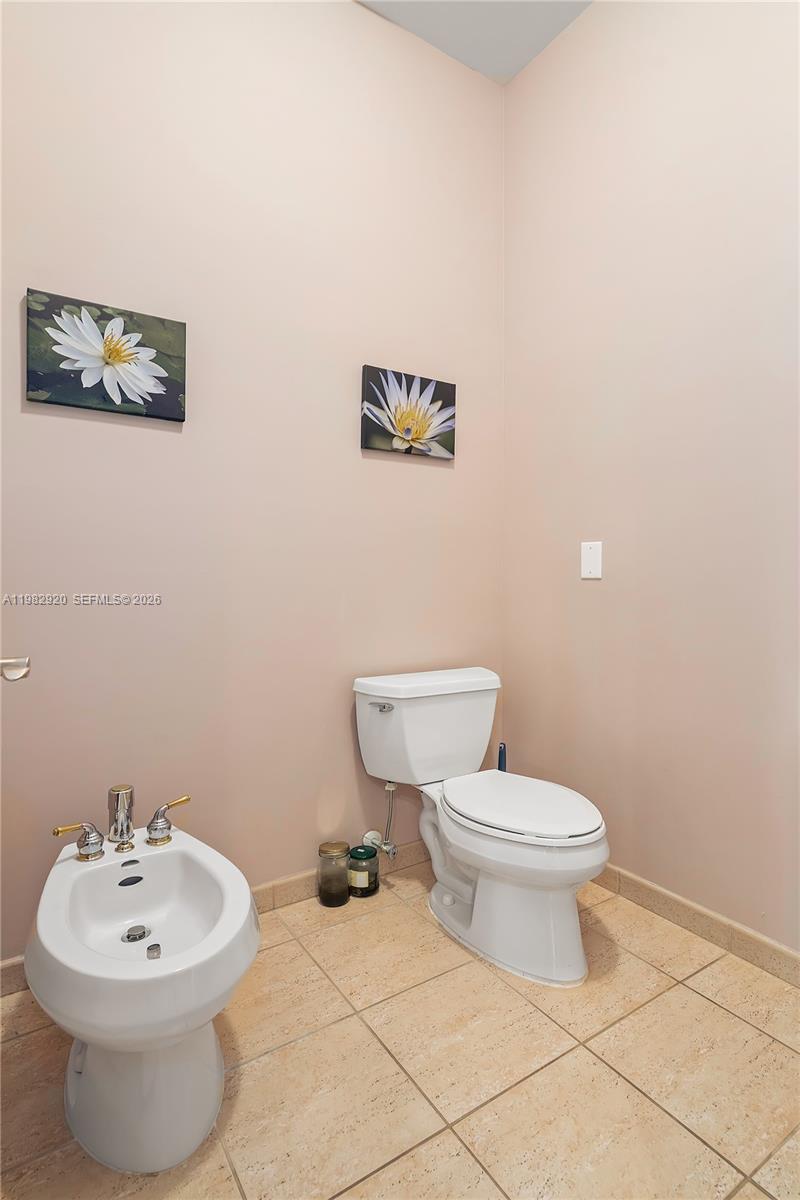 838 NW 123rd Dr Coral Springs, FL 33071