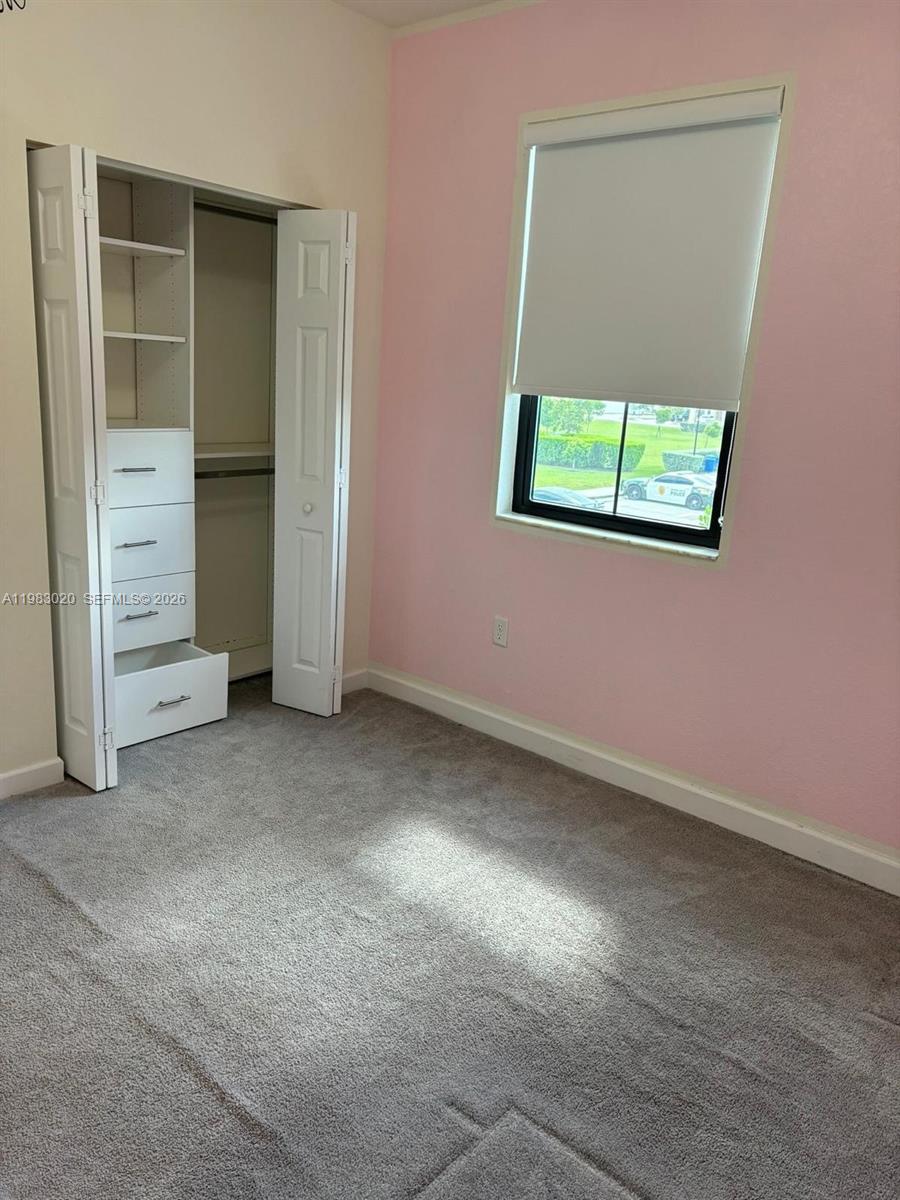 3337 W 105th Ter Hialeah, FL 33018