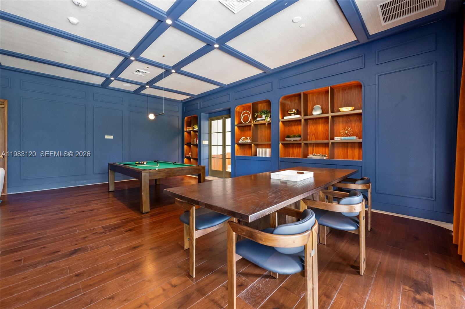 2678 Tigertail Ave #1705 Miami, FL 33133