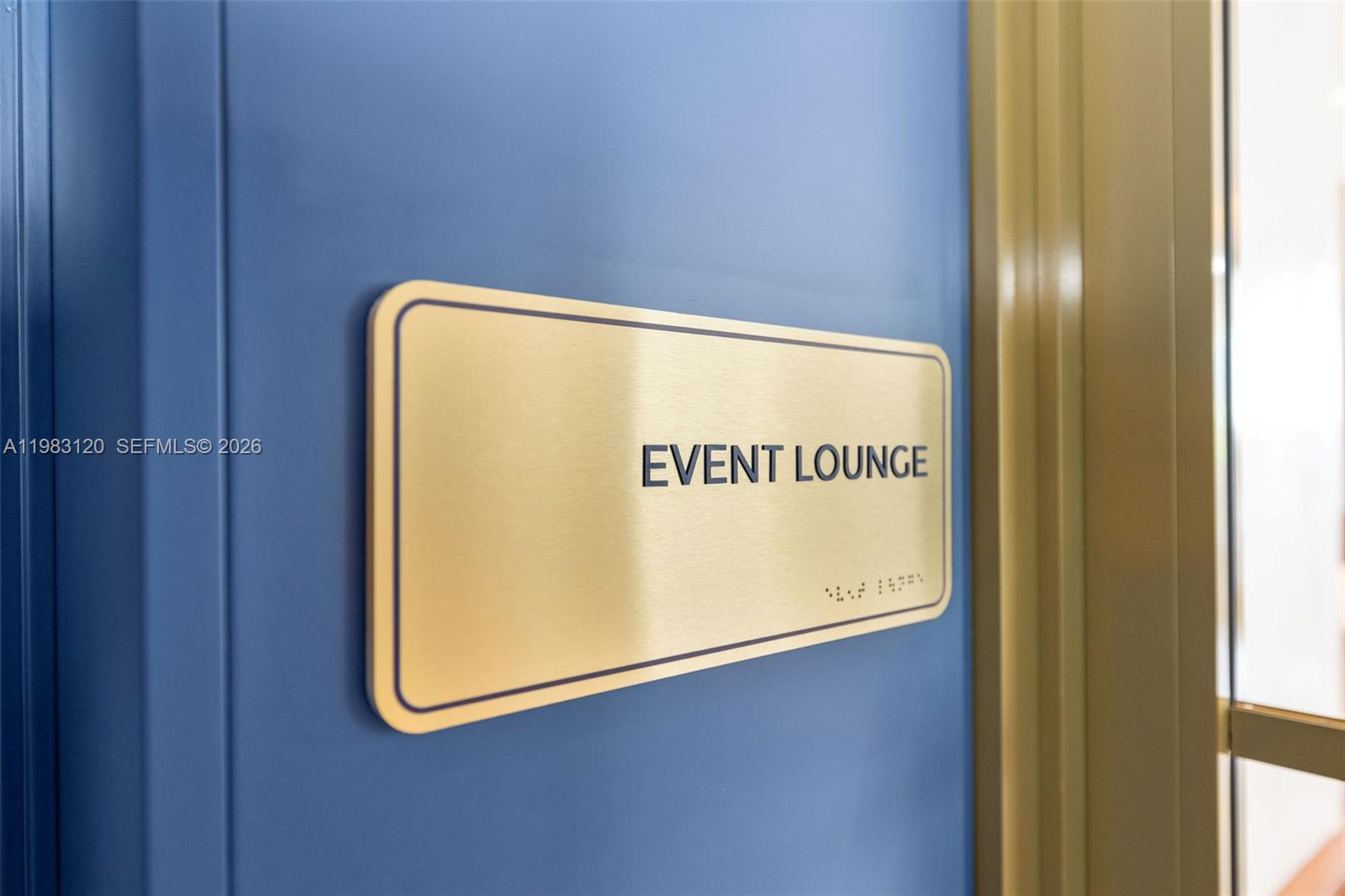 2678 Tigertail Ave #1705 Miami, FL 33133