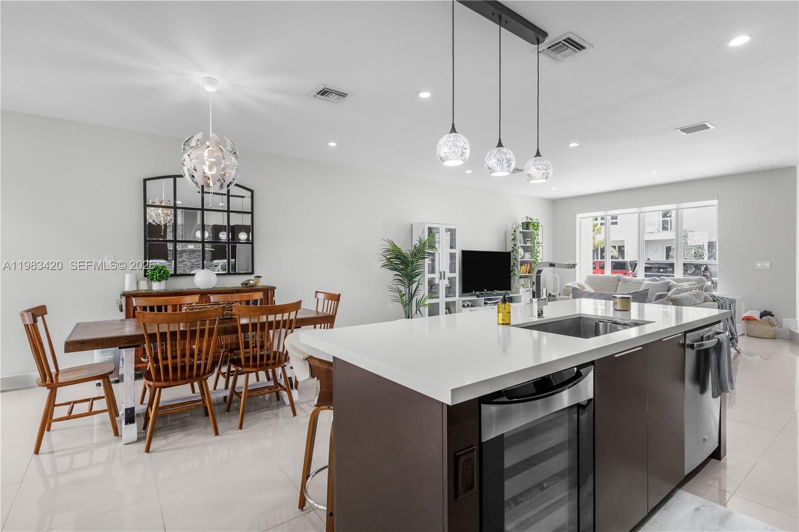 6440 NW 103rd Psge Doral, FL 33178