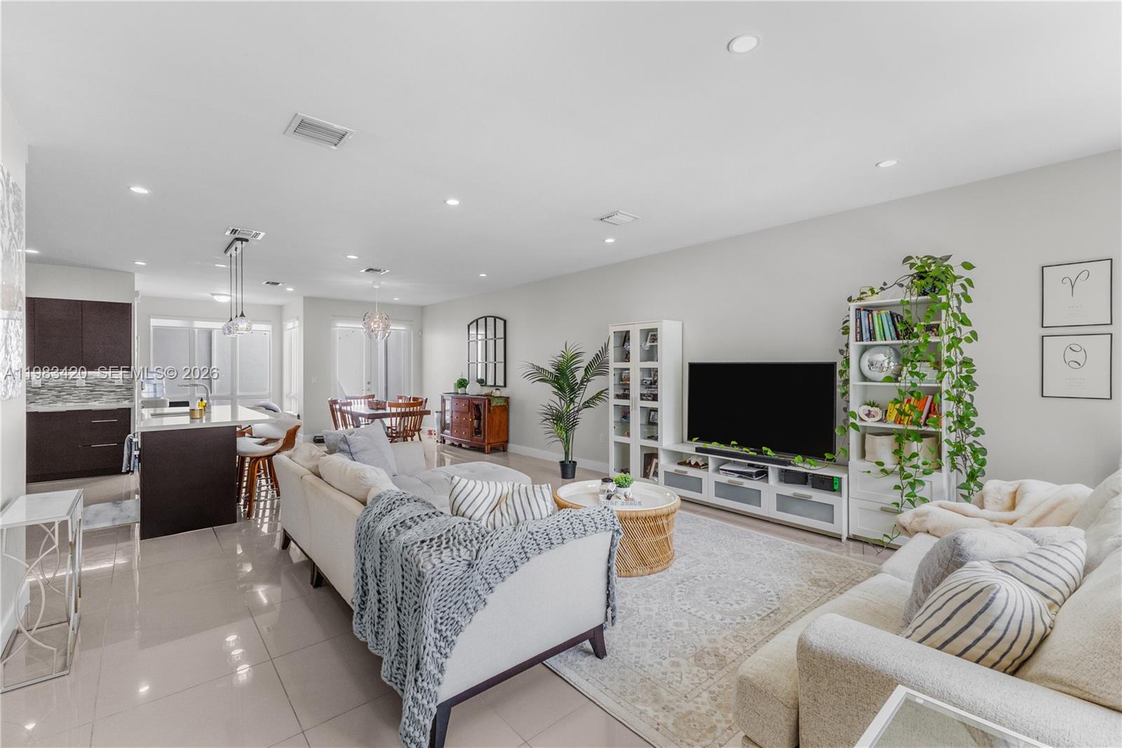 6440 NW 103rd Psge Doral, FL 33178