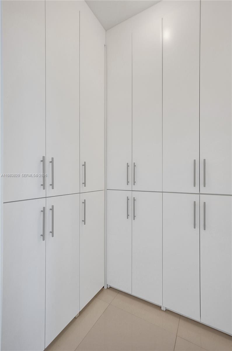 17121 Collins Ave #2003 Sunny Isles Beach, FL 33160