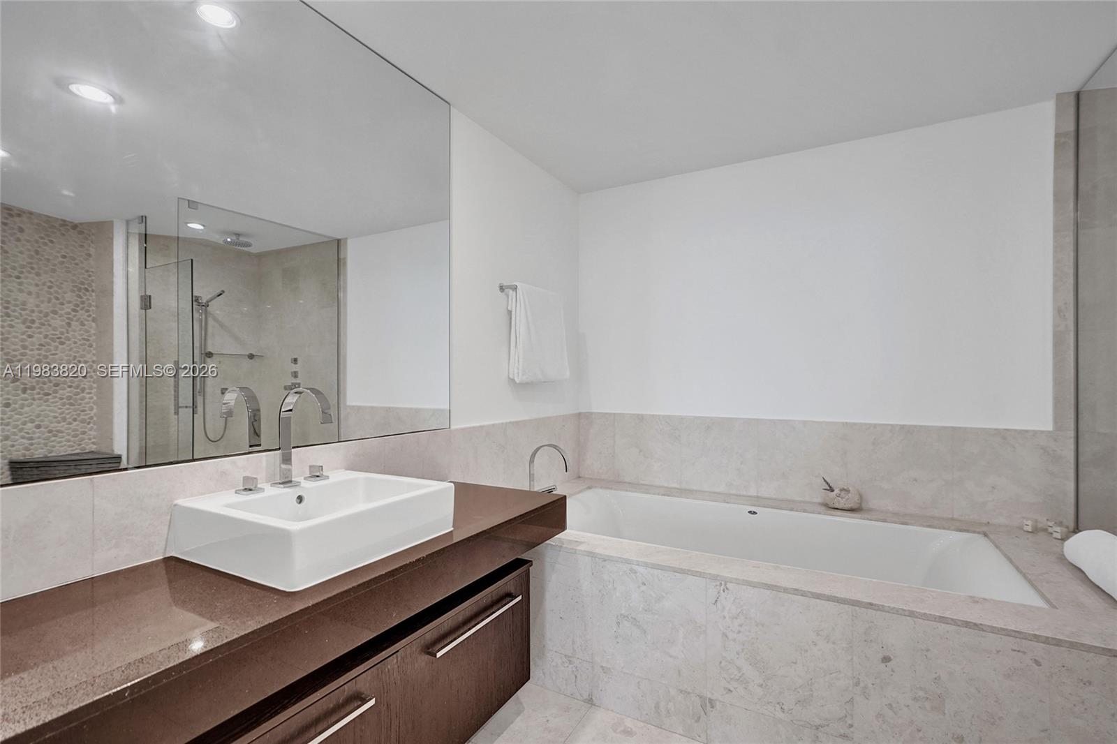 17121 Collins Ave #2003 Sunny Isles Beach, FL 33160