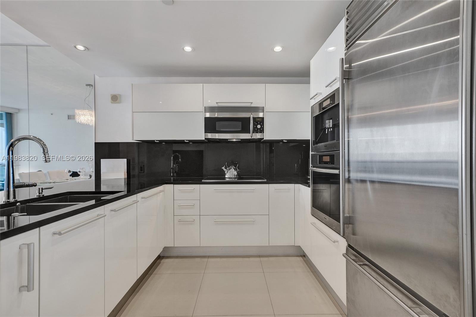 17121 Collins Ave #2003 Sunny Isles Beach, FL 33160