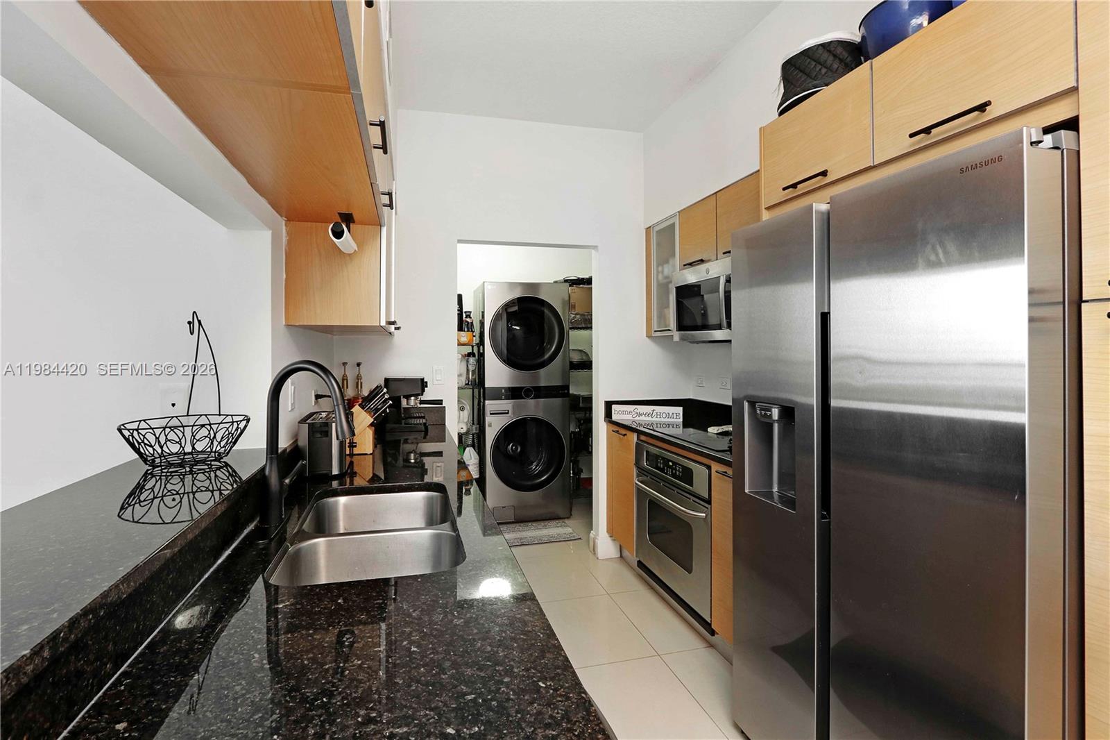 31 SE 5th St #3916 Miami, FL 33131