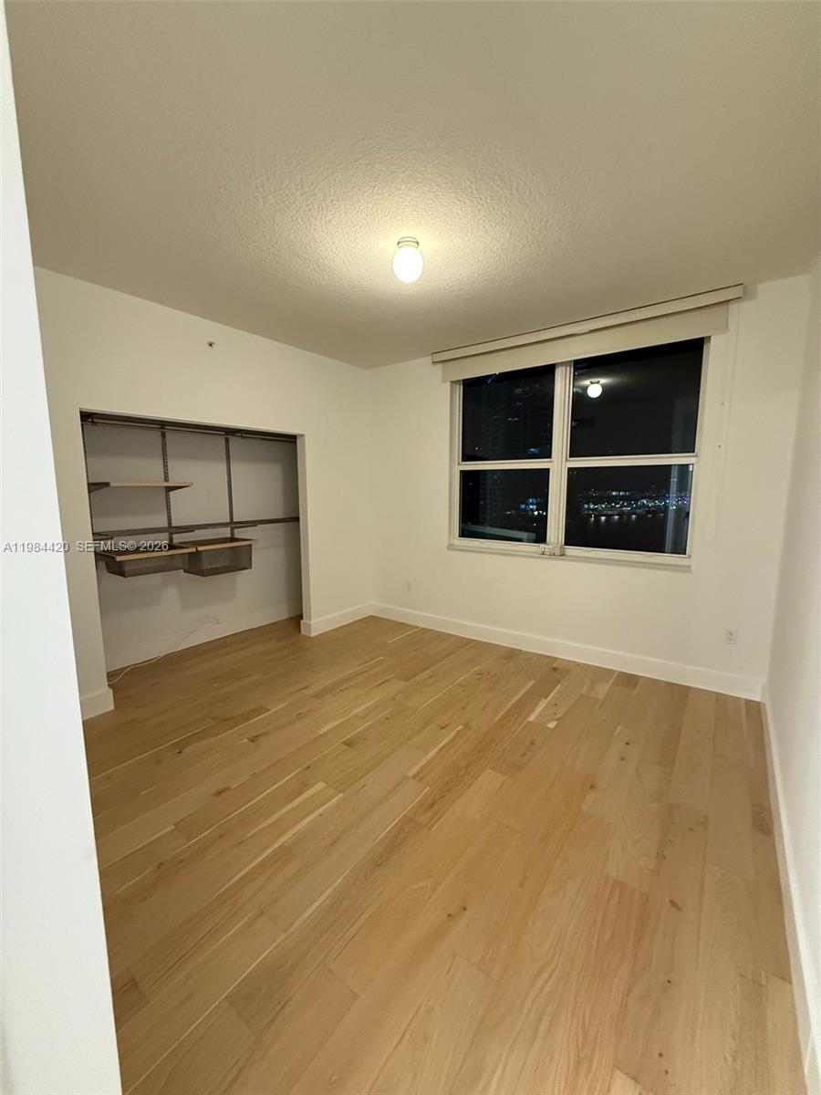 31 SE 5th St #3916 Miami, FL 33131