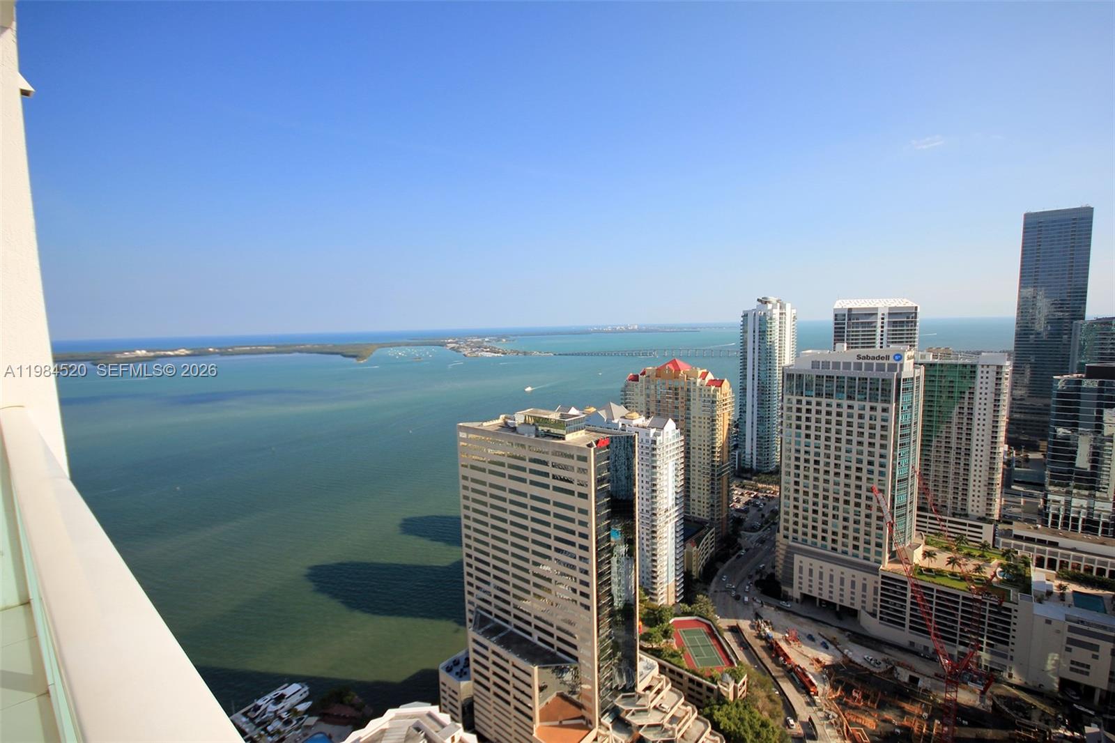 950 Brickell Bay Dr #4709 Miami, FL 33131