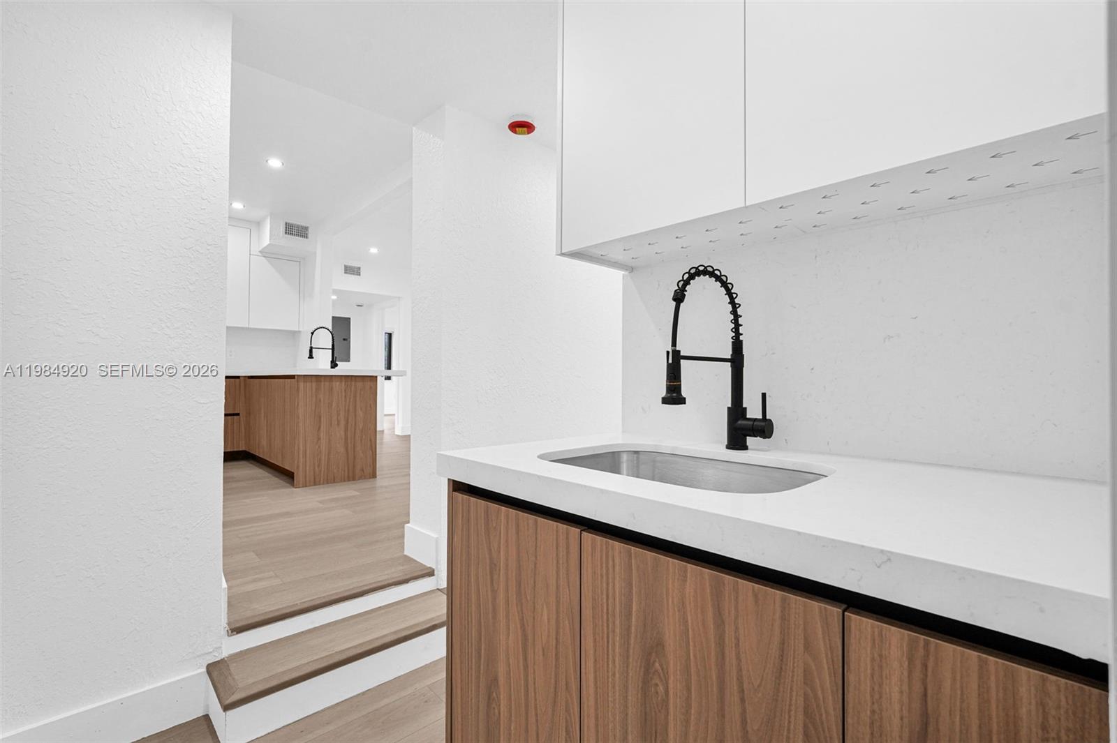 1830 NW 135th St Miami, FL 33167