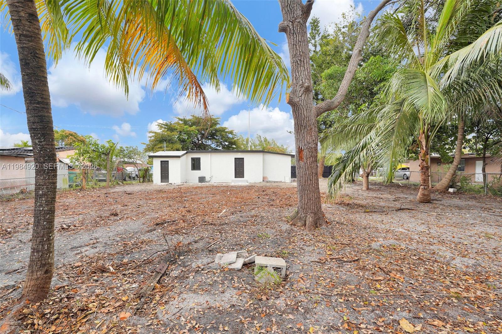 1830 NW 135th St Miami, FL 33167