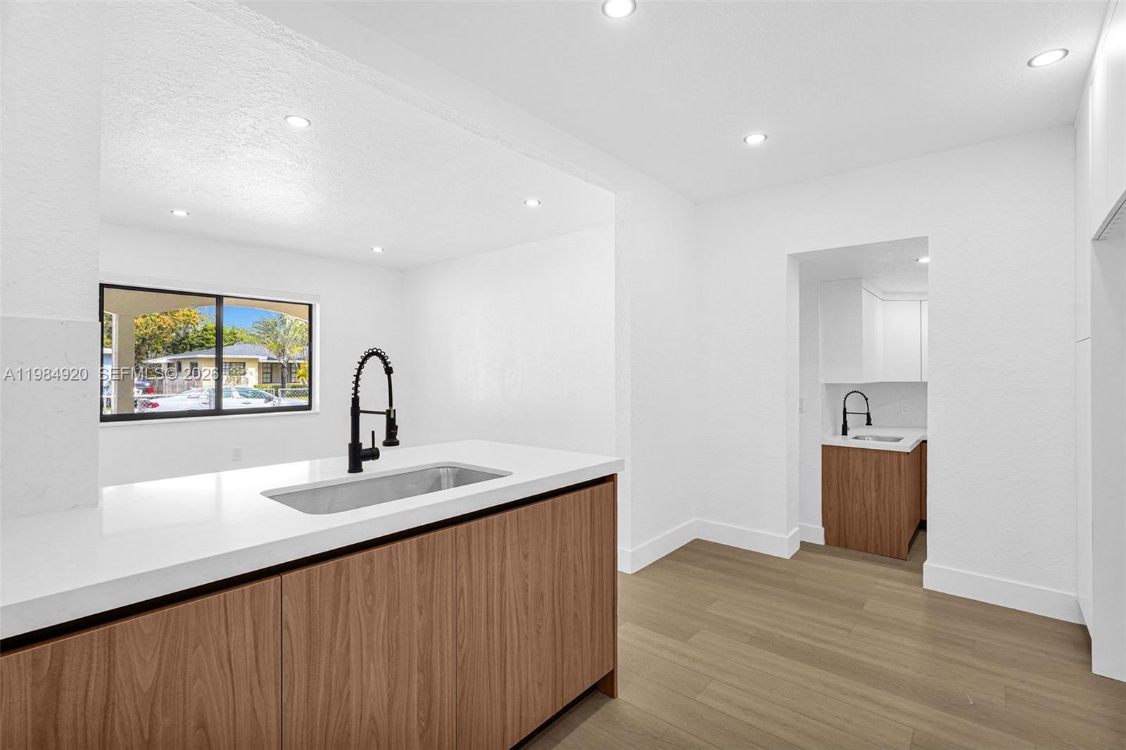 1830 NW 135th St Miami, FL 33167