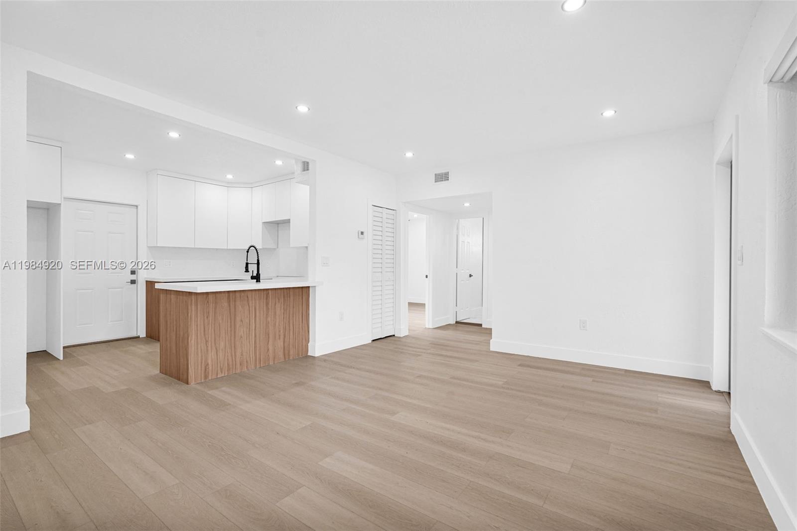 1830 NW 135th St Miami, FL 33167