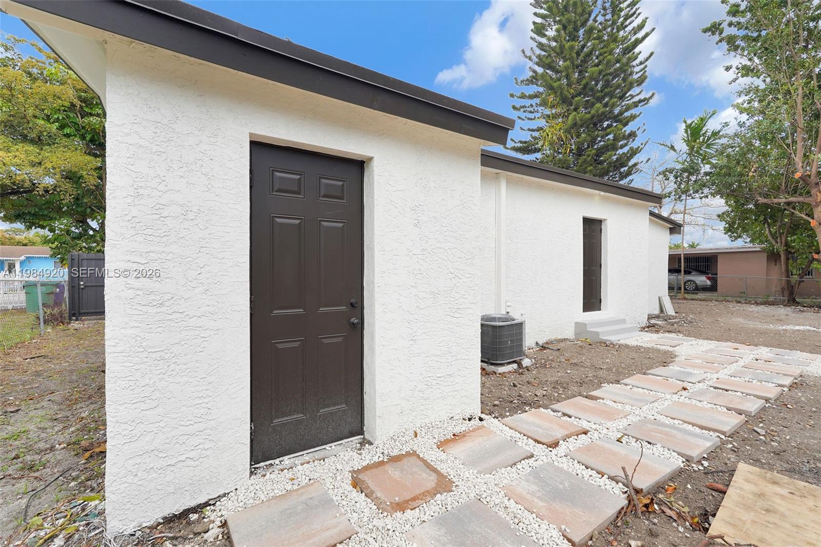 1830 NW 135th St Miami, FL 33167