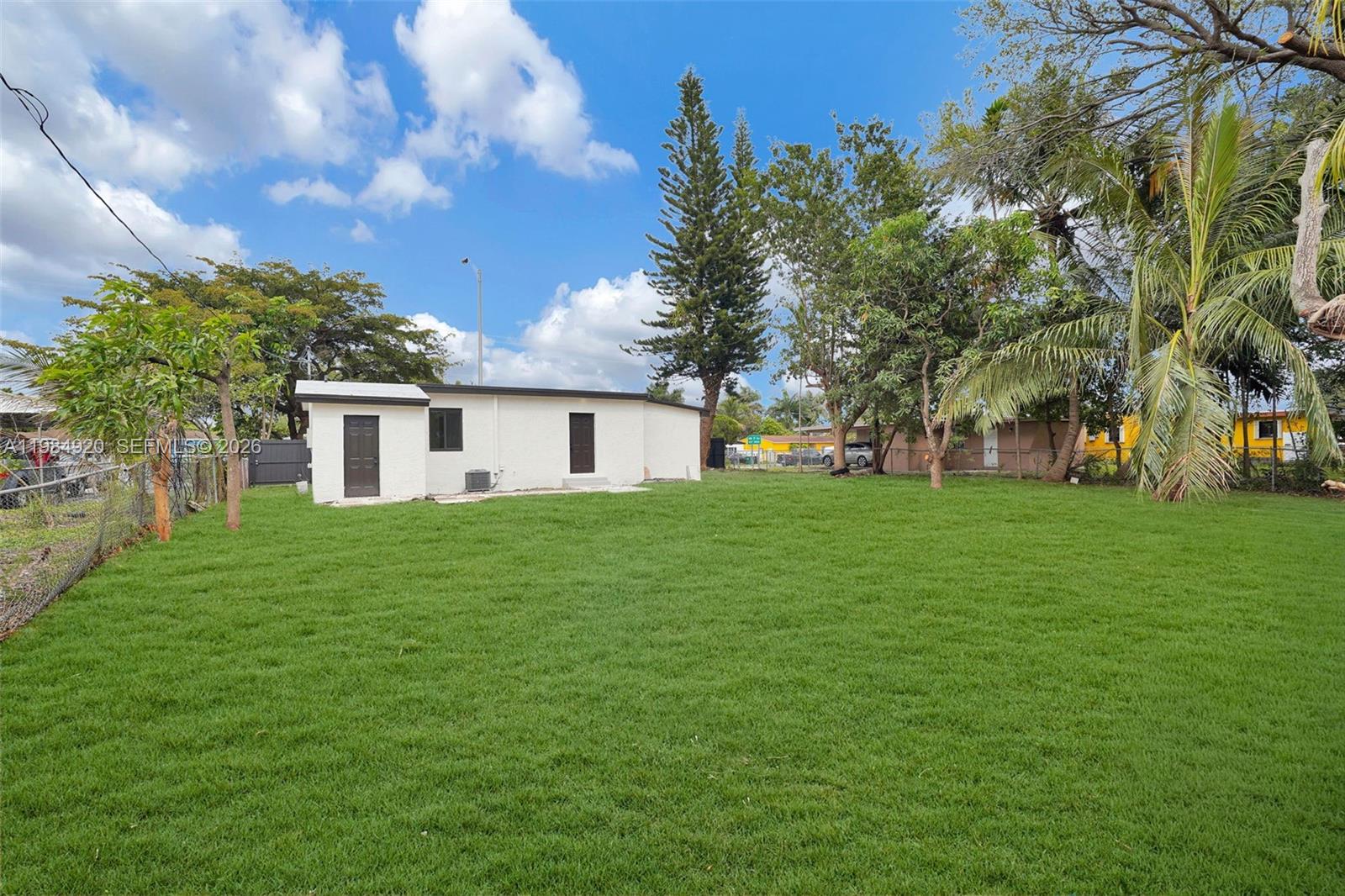 1830 NW 135th St Miami, FL 33167