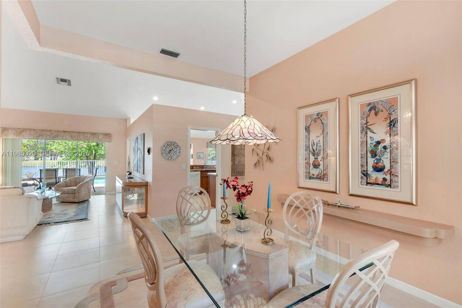 4927 NW 67th Ave Lauderhill, FL 33319