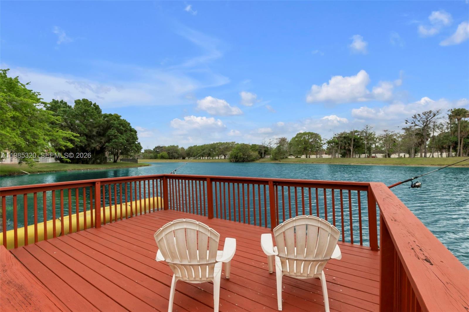 4927 NW 67th Ave Lauderhill, FL 33319