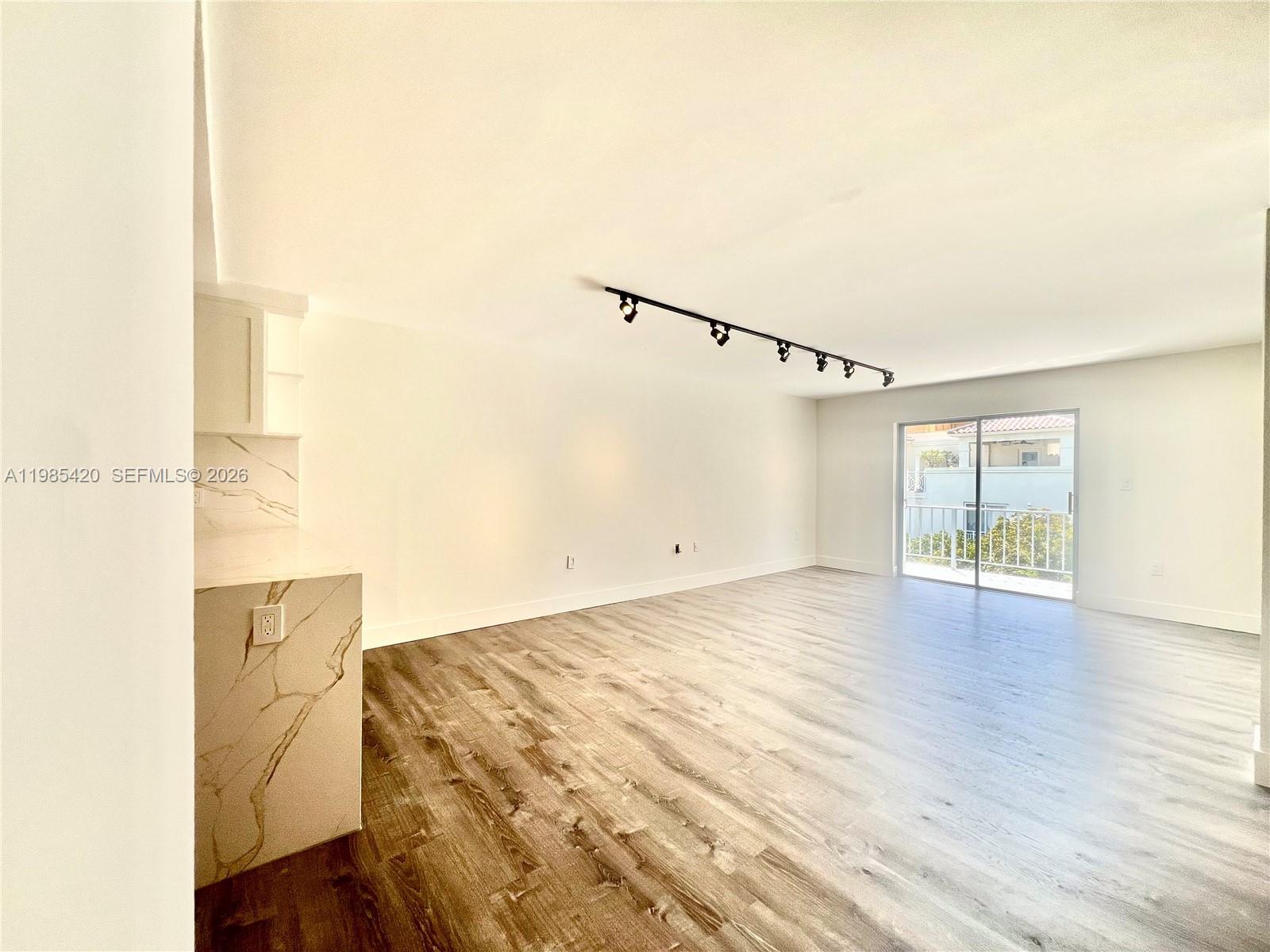 201 Jefferson Ave #4C Miami Beach, FL 33139