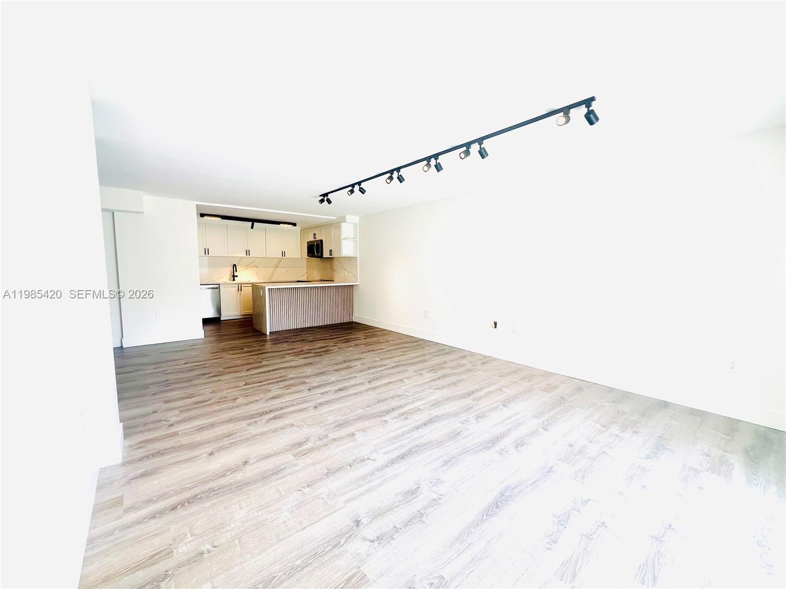 201 Jefferson Ave #4C Miami Beach, FL 33139