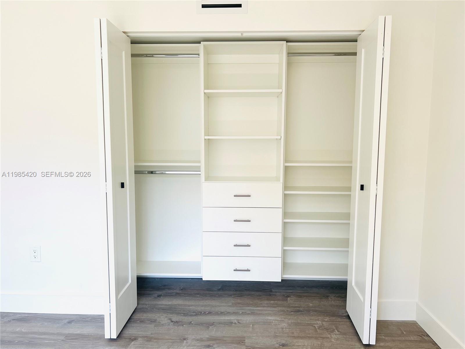 201 Jefferson Ave #4C Miami Beach, FL 33139