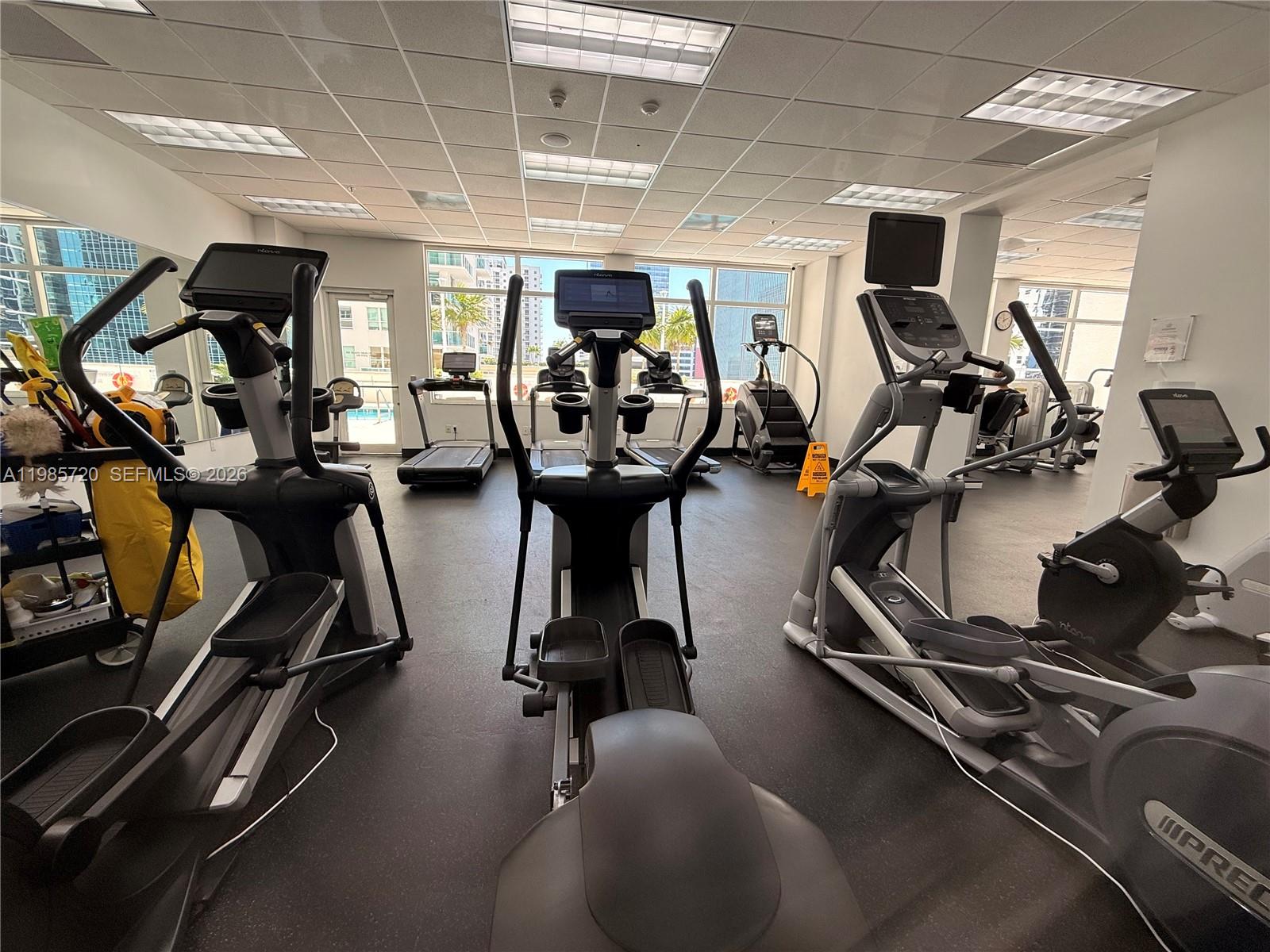 image The Club at Brickell Bay20