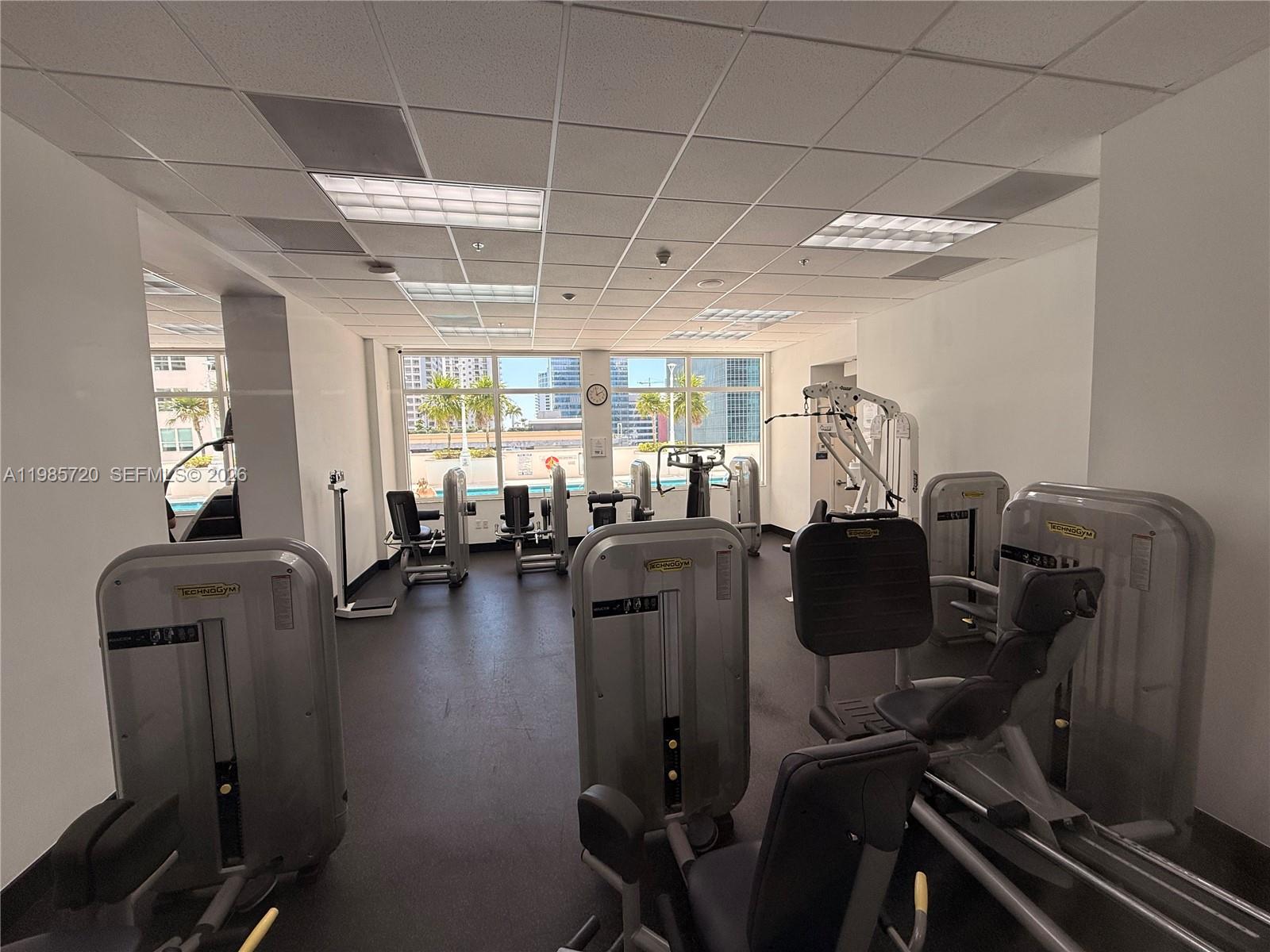 image The Club at Brickell Bay21