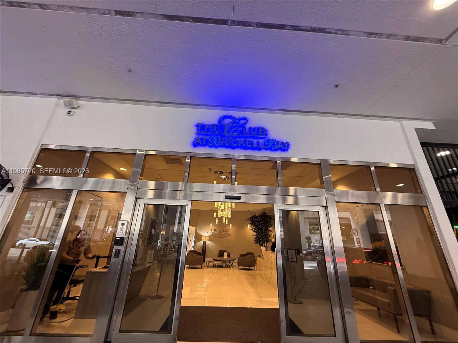 image The Club at Brickell Bay35