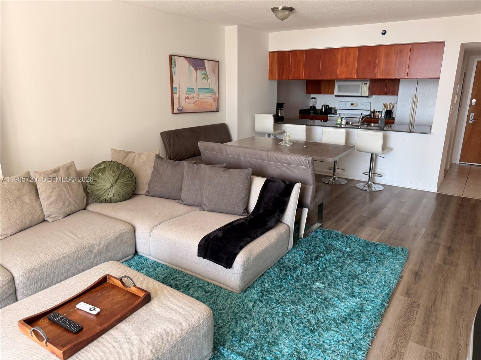 image The Club at Brickell Bay5