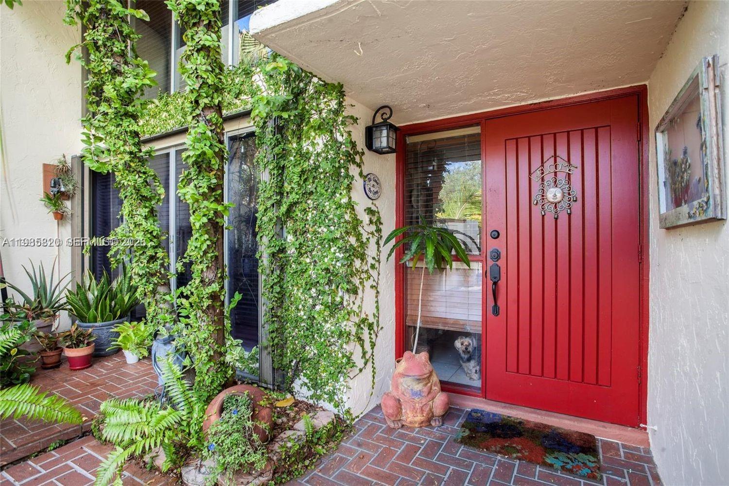 10449 SW 78th St Miami, FL 33173