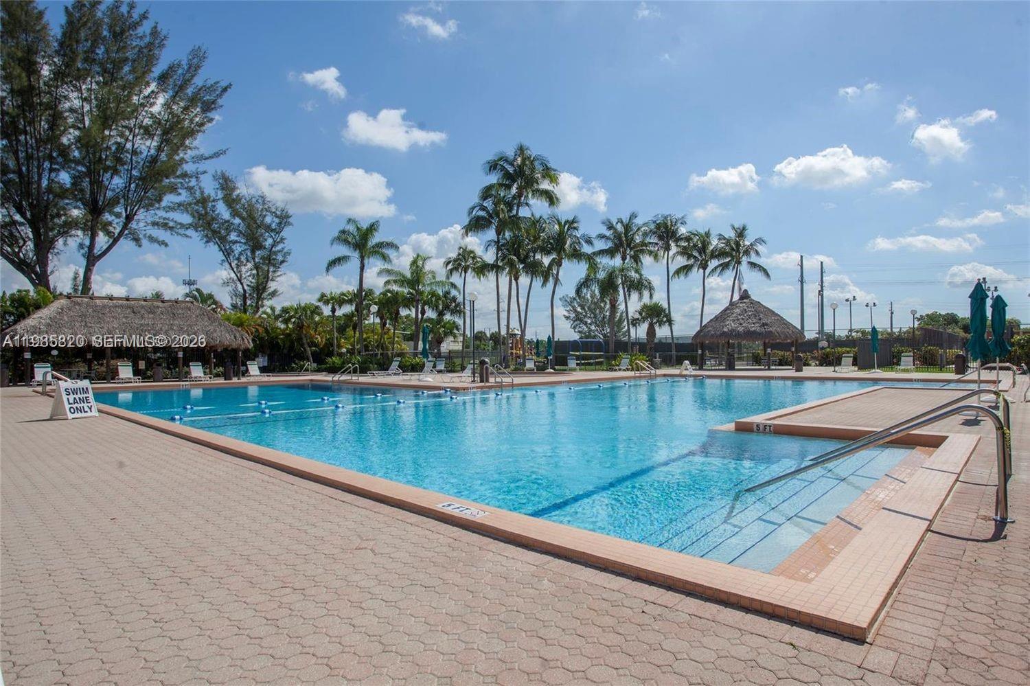 10449 SW 78th St Miami, FL 33173