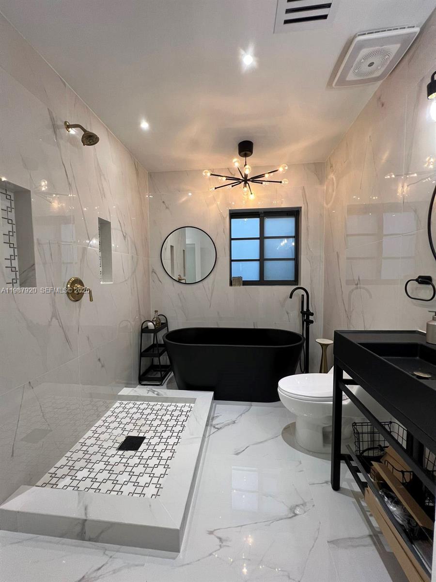 5173 Alton Rd Miami Beach, FL 33140