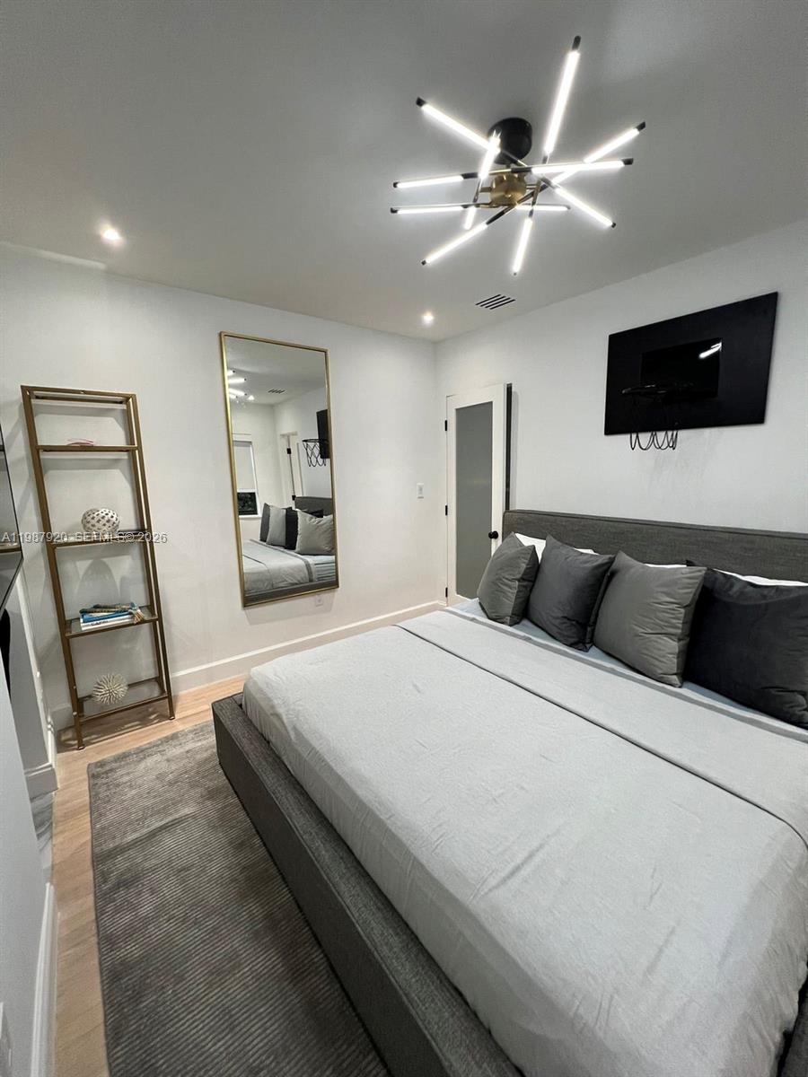 5173 Alton Rd Miami Beach, FL 33140