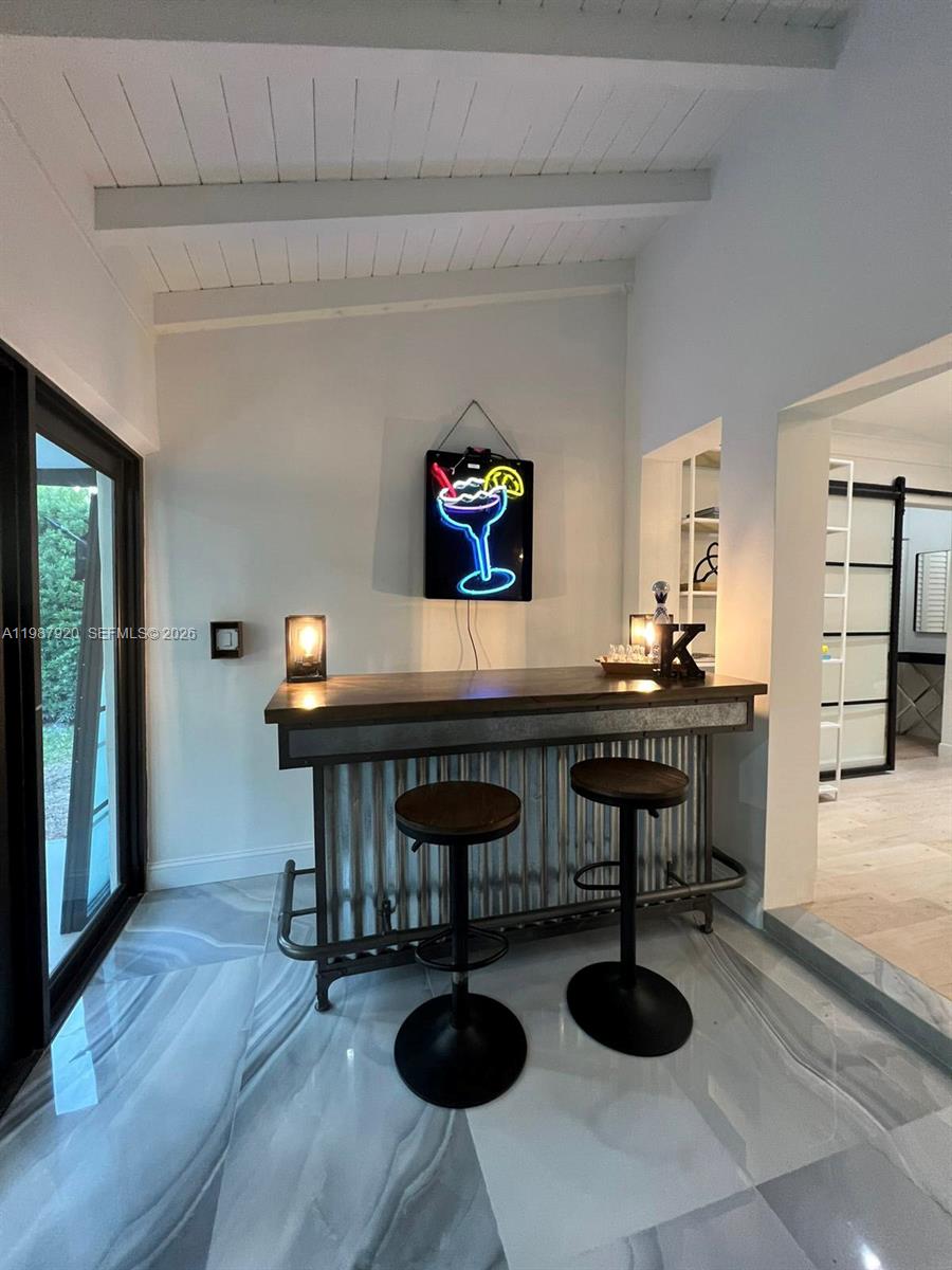 5173 Alton Rd Miami Beach, FL 33140