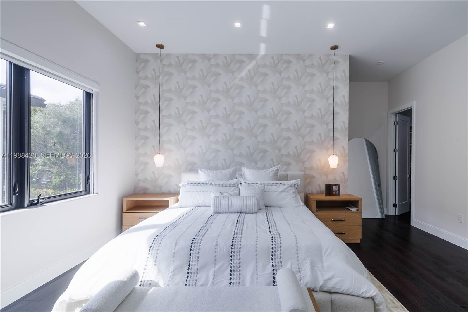 8115 NW 48th Ter Doral, FL 33166