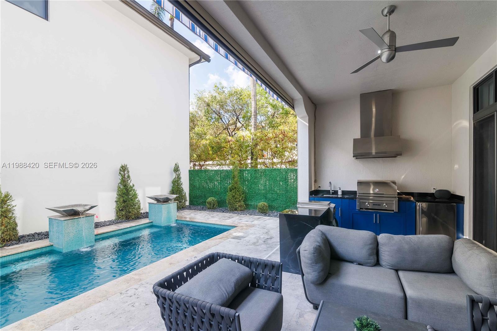 8115 NW 48th Ter Doral, FL 33166