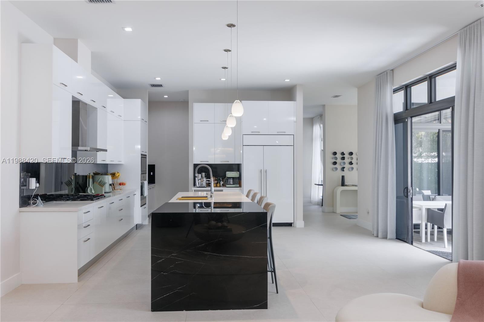 8115 NW 48th Ter Doral, FL 33166