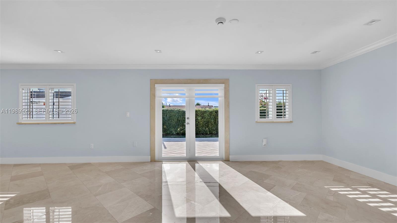 2900 SW 92nd Ave #2900 Miami, FL 33165