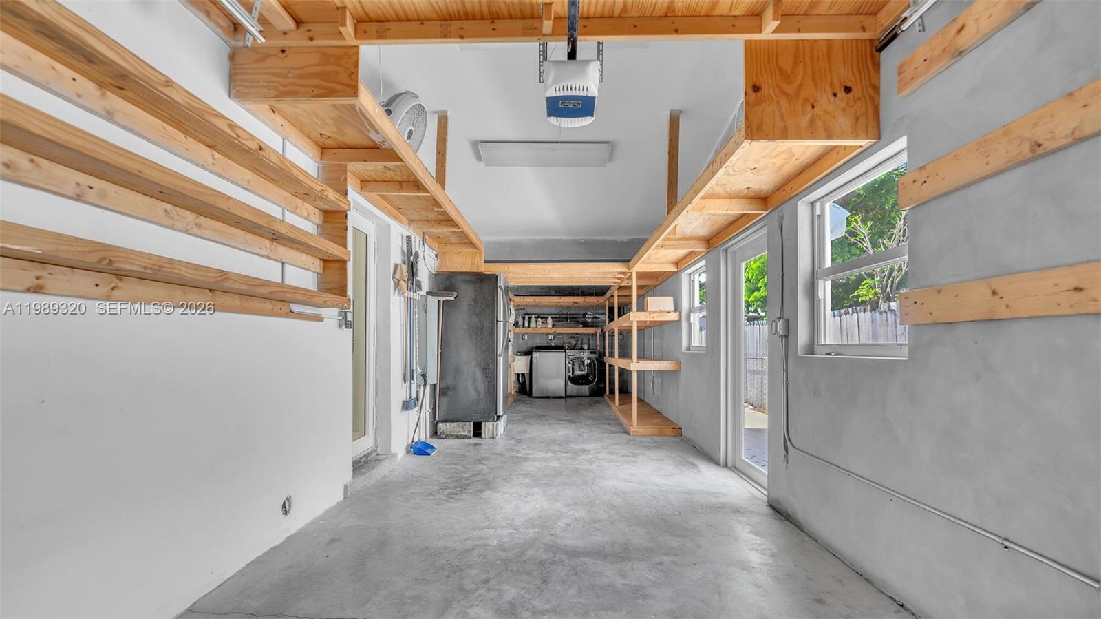 2900 SW 92nd Ave #2900 Miami, FL 33165