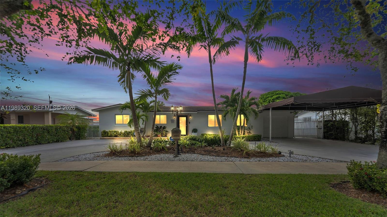 2900 SW 92nd Ave #2900 Miami, FL 33165