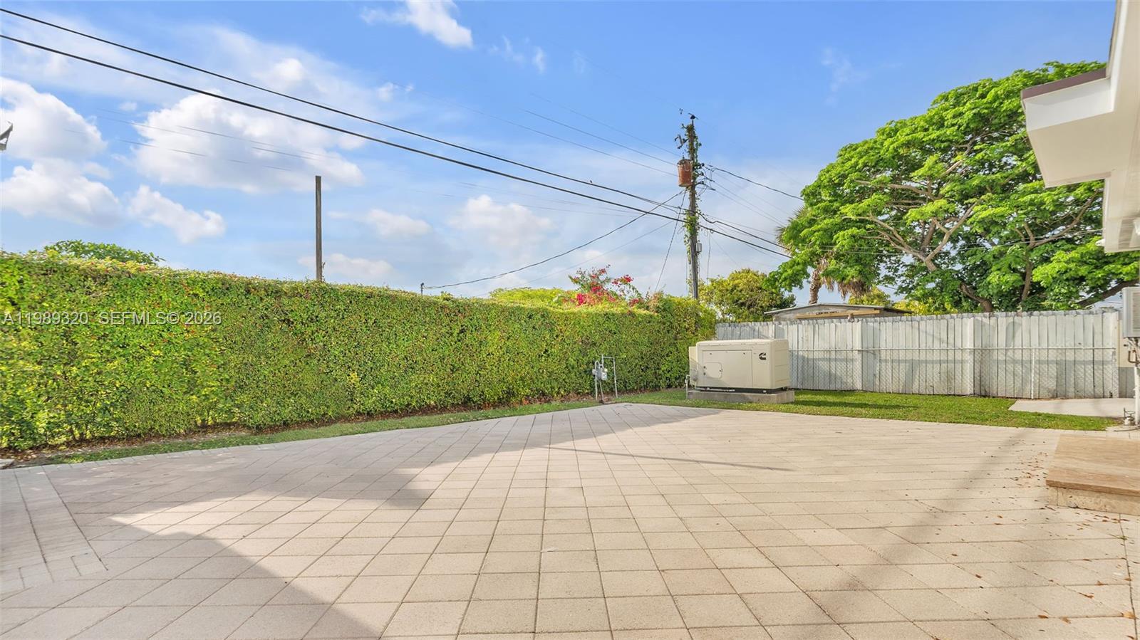 2900 SW 92nd Ave #2900 Miami, FL 33165