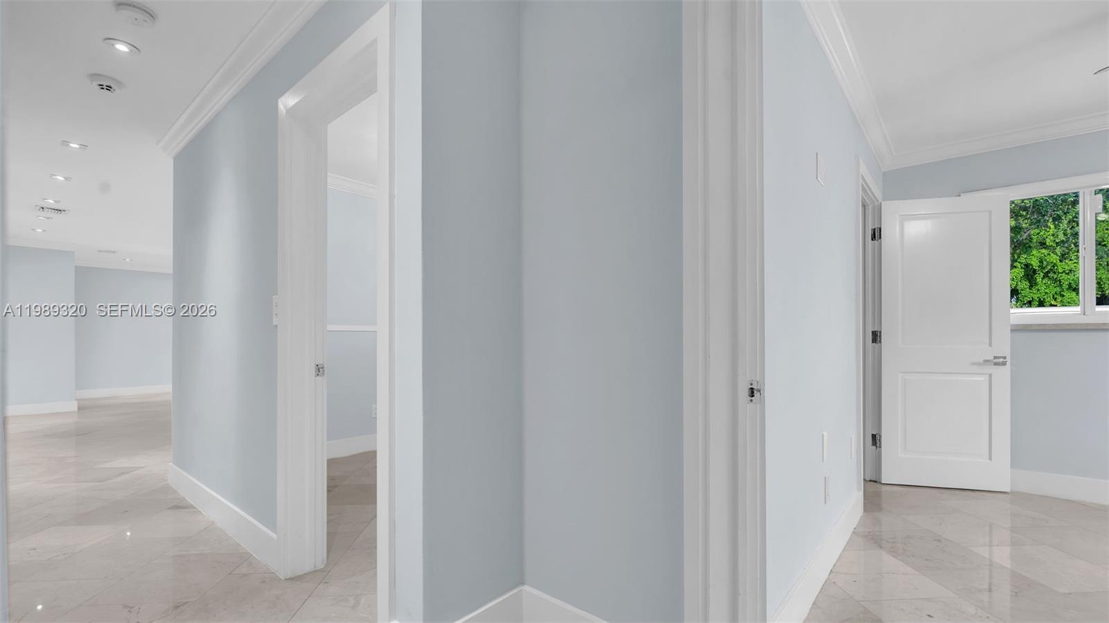 2900 SW 92nd Ave #2900 Miami, FL 33165