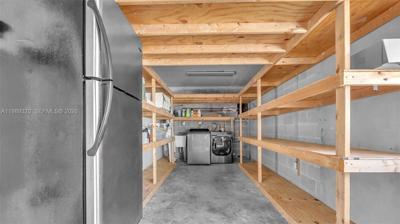 2900 SW 92nd Ave #2900 Miami, FL 33165