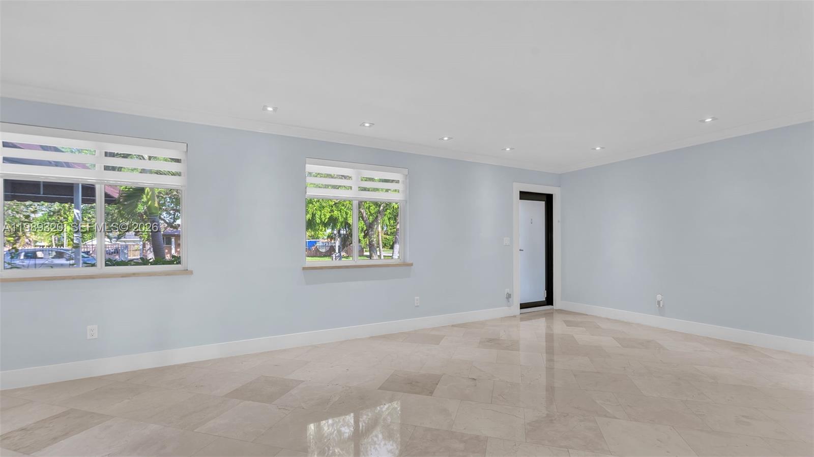 2900 SW 92nd Ave #2900 Miami, FL 33165