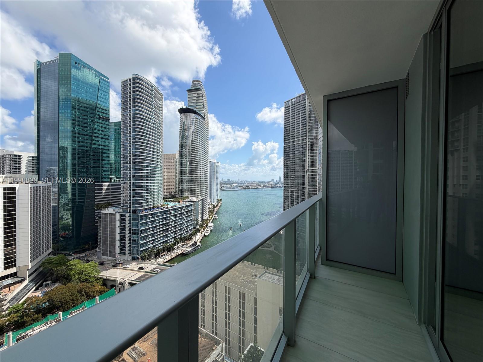 image Viceroy Brickell Residences0