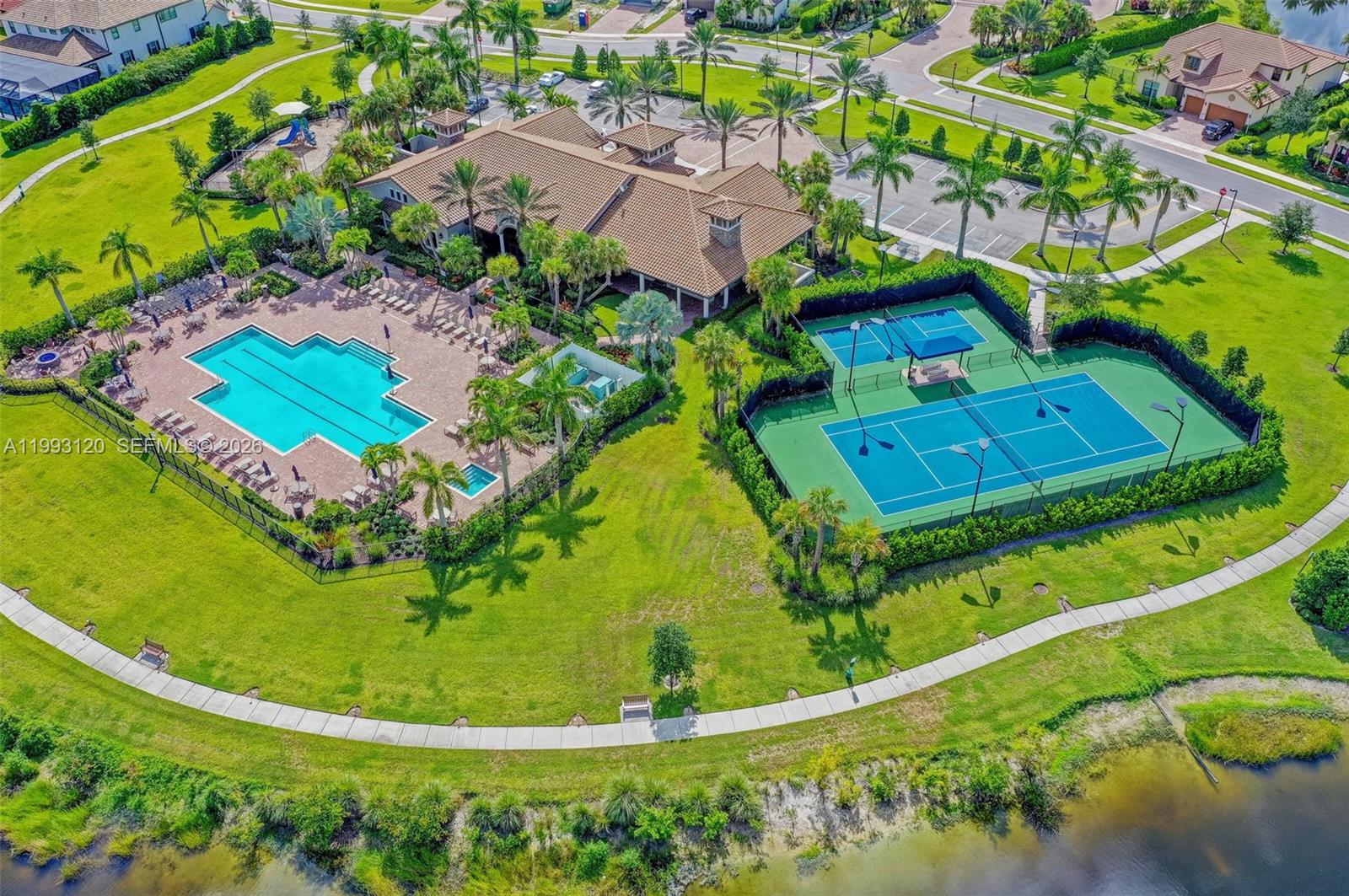 130 Blanca Isles Ln Jupiter, FL 33478