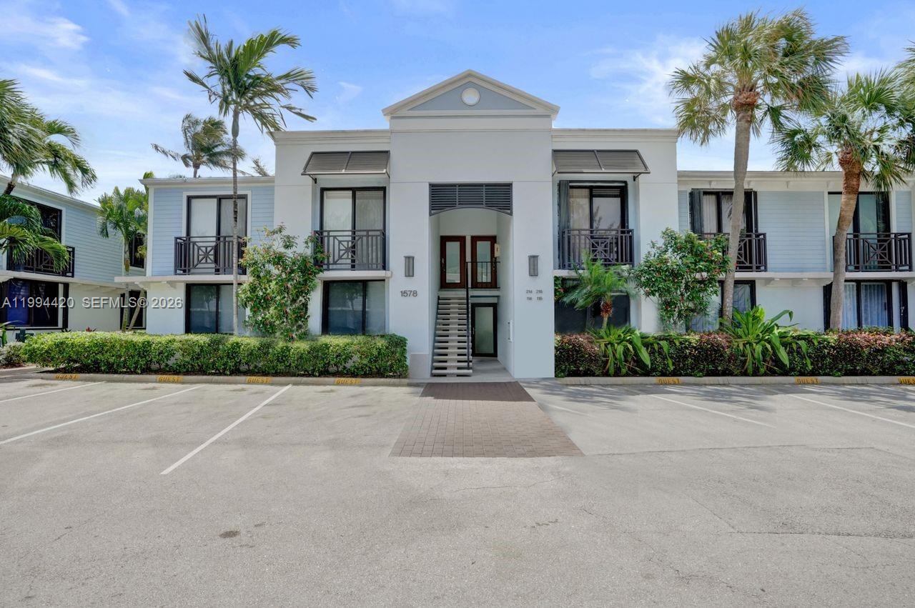 1578 S Ocean Ln #214