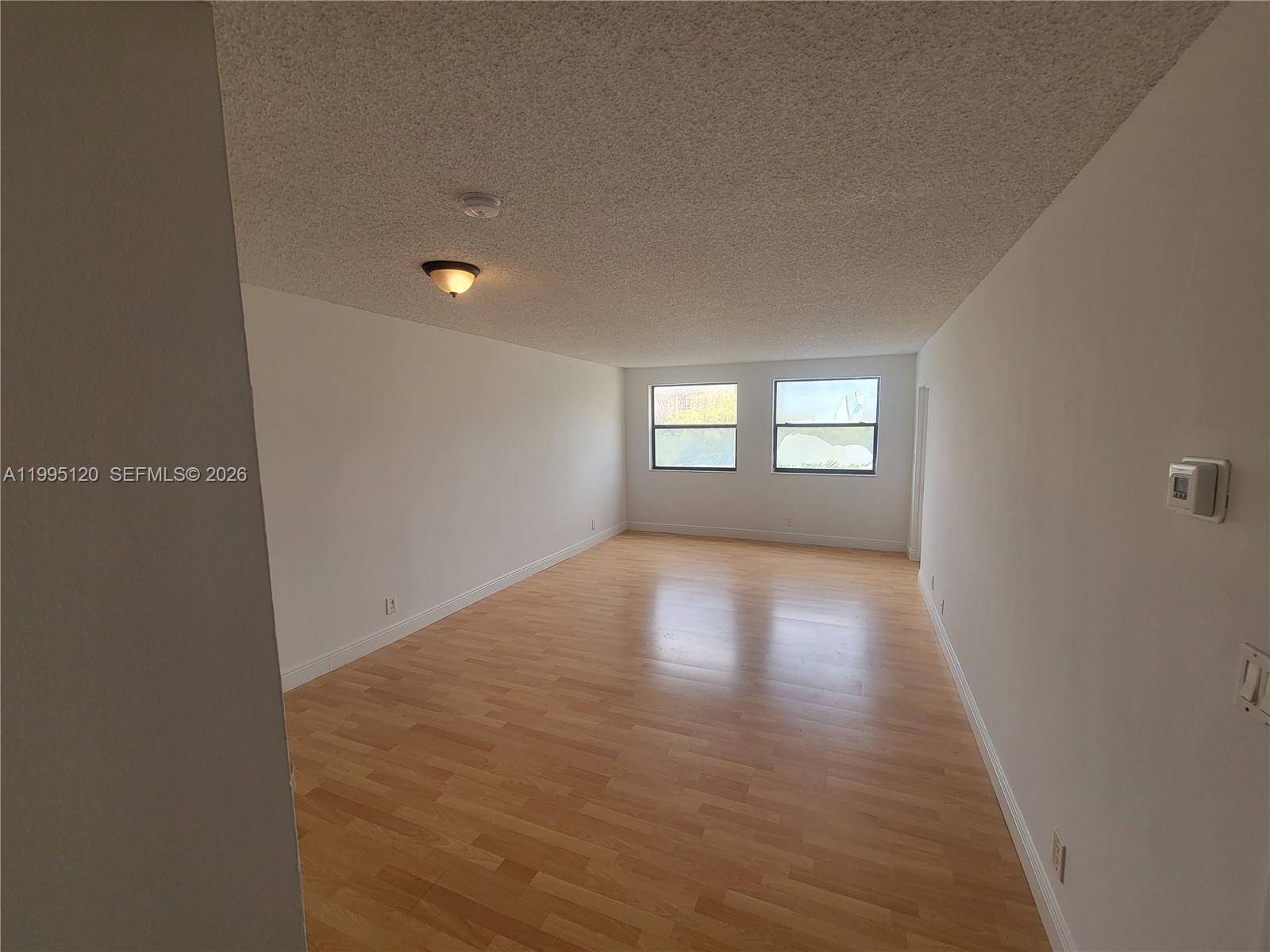 8180 Geneva Ct #419 Doral, FL 33166